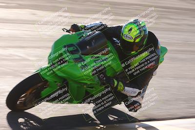 media/Dec-06-2024-CVMA Friday Practice (Fri) [[e1d1c5d4fc]]/4-Group 4 and Trackday/Session 5 (Bowl)/